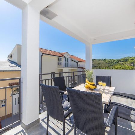Apartments Ferdo Zivogosce Luaran gambar