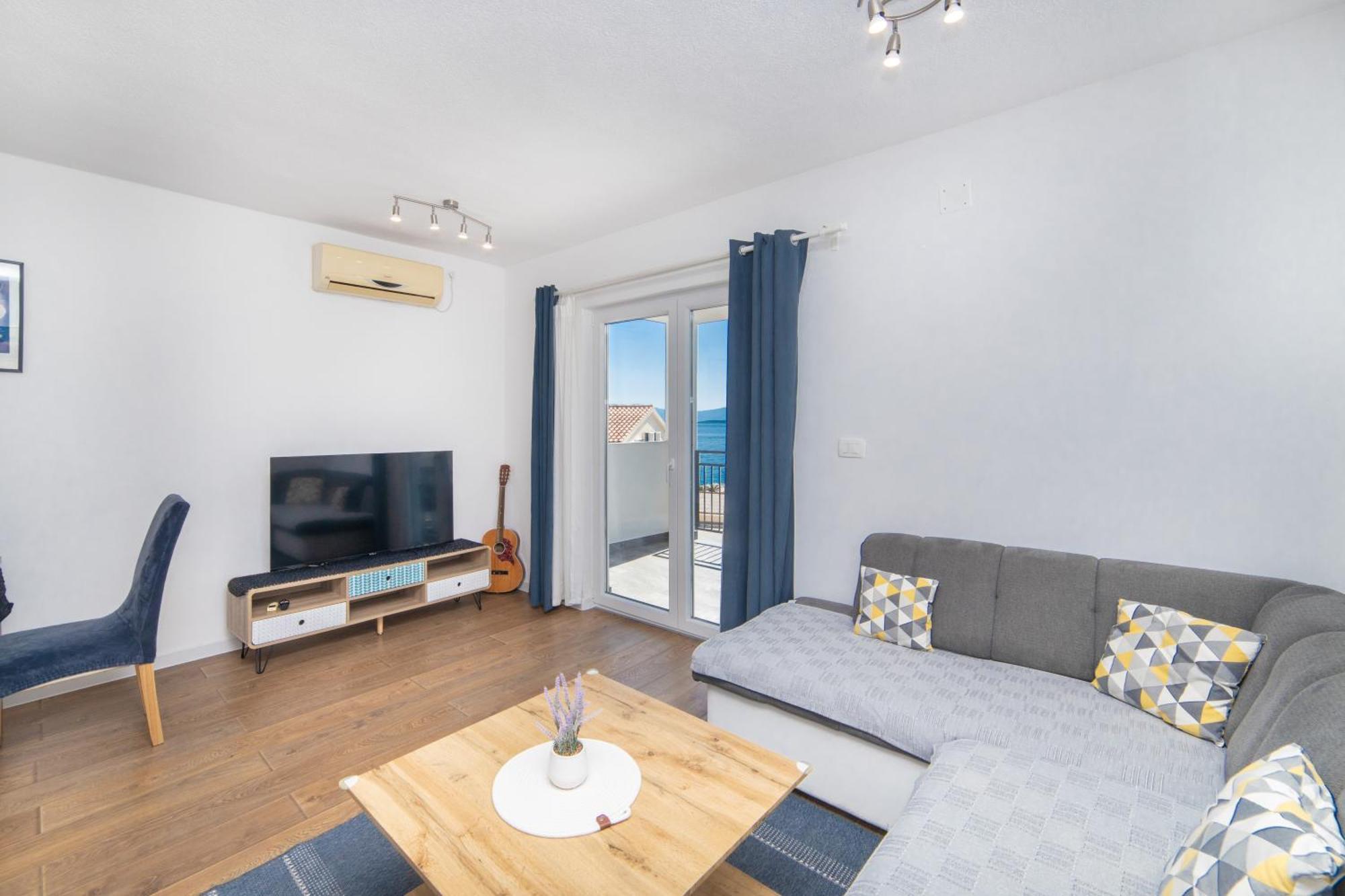 Apartments Ferdo Zivogosce Luaran gambar