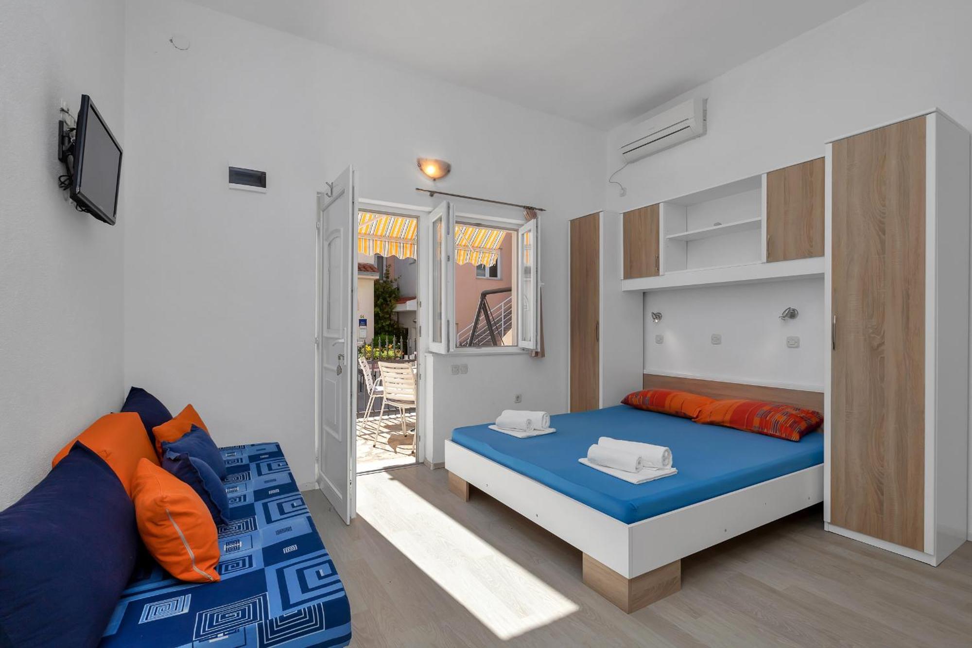 Apartments Ferdo Zivogosce Bilik gambar