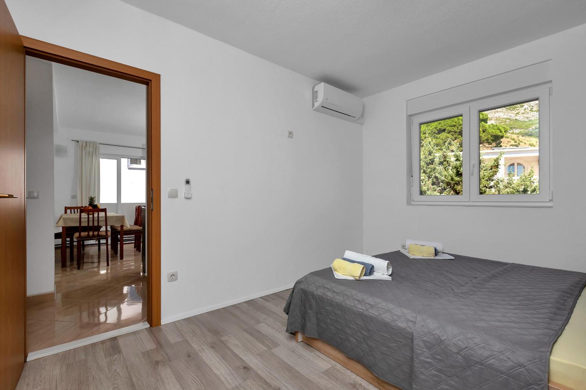 Apartments Ferdo Zivogosce Bilik gambar