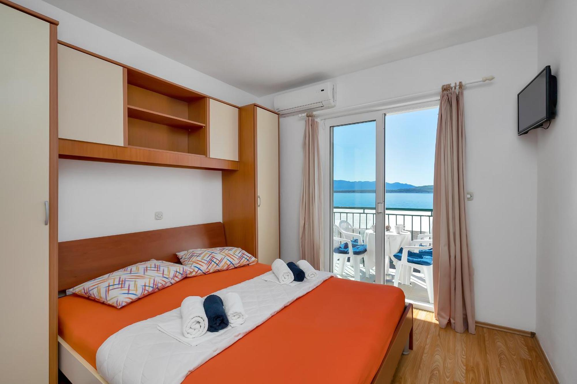 Apartments Ferdo Zivogosce Bilik gambar